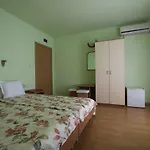 Pensión Kiwi
