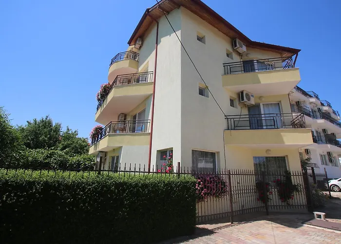 Pensión Kiwi Golden Sands