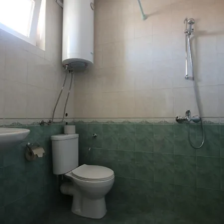 בית הארחה Kiwi *